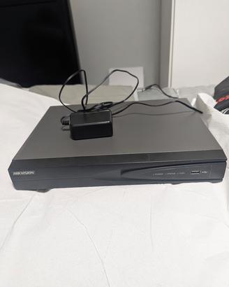 Nvr Hikvision 4 canali DS-7604NI-K1