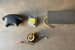 Kit airbag cruscotto Mitsubishi L200 del 2003