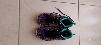 Scarpe da ginnastica skechers colorate. Numero 36