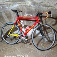 Bicicletta da strada corsa