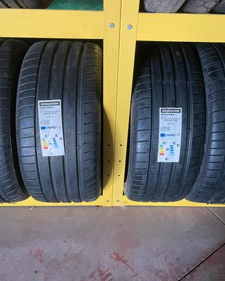 265/45/20 e 295/40/20 Bridgestone
