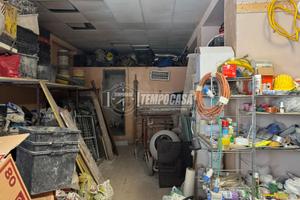 MAGAZZINI DI 100 MQ !!