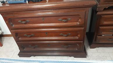 cassettone con due comodini