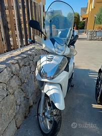 Scooter Honda SH 300 