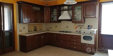 Cucina componibile classica