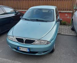 Lancia Y 1.2 Elefantino Blu aria condizionata