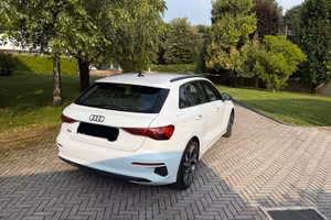 AUDI AЗ SPORTBACK 35 TDI s.TRONIC S-LINE