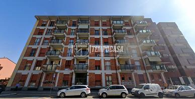 TRILOCALE RISTRUTTURATO CON BALCONE!