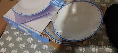 4 piatti fondi nuovi con scatola originale 