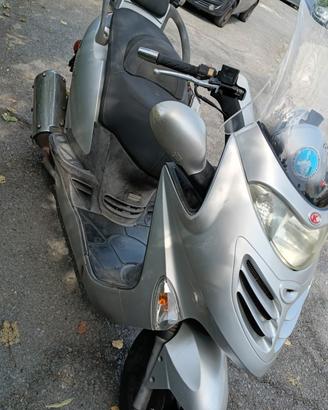 Scooter chimico Grand dink 250