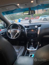 nissan pik up