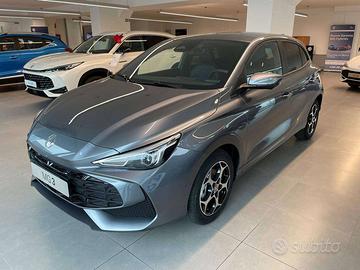 MG MG3 1.5, full hybrid, (FHEV) 195cv LUXURY nuova