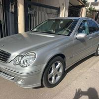 MERCEDES - Classe C - 220 CDI Elegance