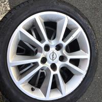 Ruote 17 Opel gommate