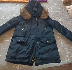 Parka invernale da donna di colore nero