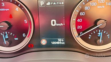 Hyundai tucson 2017  141 cv automatica