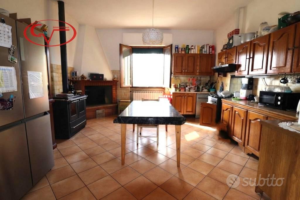 Appartamento – Laterina, Latereto - Altro