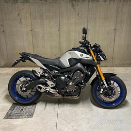 YAMAHA MT09-SP