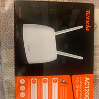 Router Tenda 4G AC1200