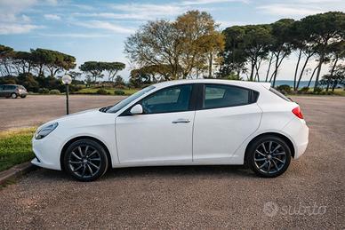Alfa Romeo Giulietta 1.6 JTDM 16V Sportiva