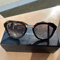 Occhiali da sole donna Prada