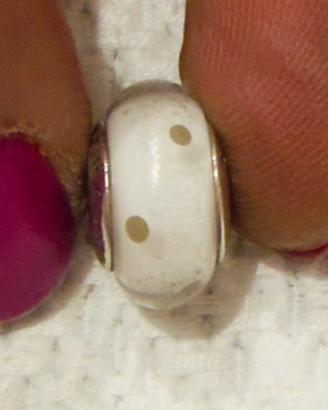 Charm originale Pandora in vetro a pois