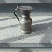 Brocca vintage in peltro