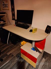 scrivania per ragazzo