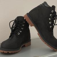 Scarponi unisex neri in nabuk