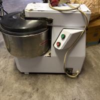 Impastatrice professionale