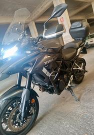 Benelli TRK 502 S.