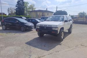 Nissan Terrano 2.7 turbodiesel autocarro 2 posti -