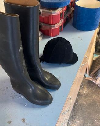 stivali cavallerizza e cap
