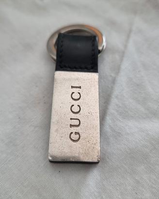 Portachiavi Gucci - Acciaio e pelle. Originale!