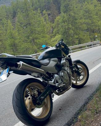 Vendi HORNET 600F
