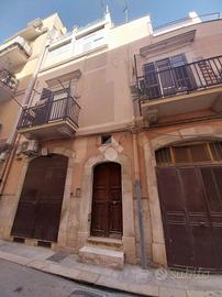 2 LOCALI A BARLETTA