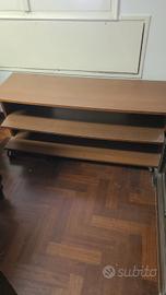 Scaffalatura con ruote