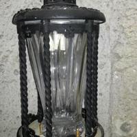 Lampadario per portico o per giardino antico