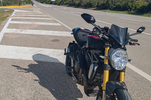 Ducati Monster 1200 S
