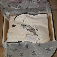 Adidas stivali edizione Missy Elliot 