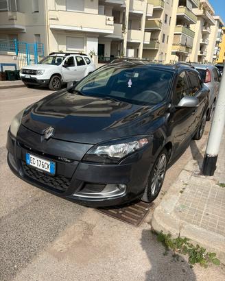 Megane sport tour 1.5 dci gtLine con gancio traino