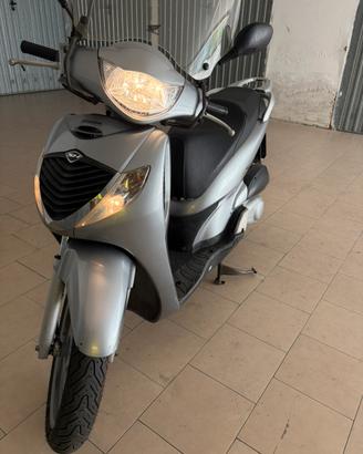 Sh 125- 2009