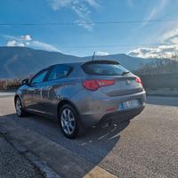 alfa romeo Giulietta 1.6 diesel