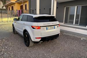 Range rover evoque
