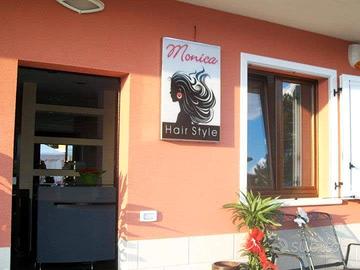 Attività di parrucchiera