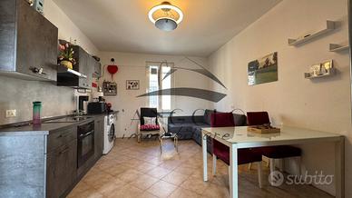 Bilocale ristrutturato NO spese con posto auto