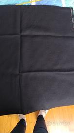 Scampolo stoffa nera "Ferwollen" double crepe