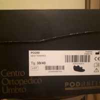 Scarpa ortopedica per alluce valgo