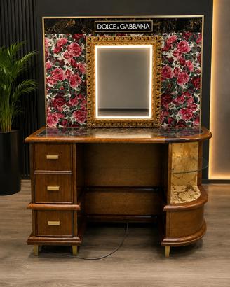 Arredo vintage da showroom D&G - pezzo UNICO