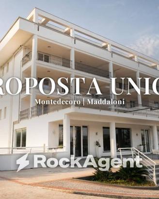 Immobile di 1000 m² con più di 5 locali a Maddalon